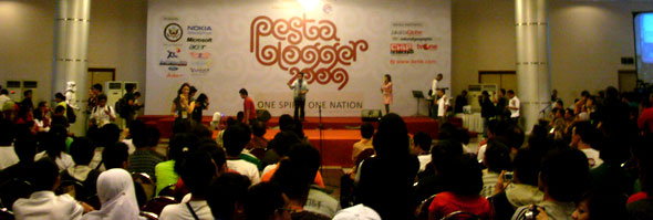 di Sebuah Pesta Blogger